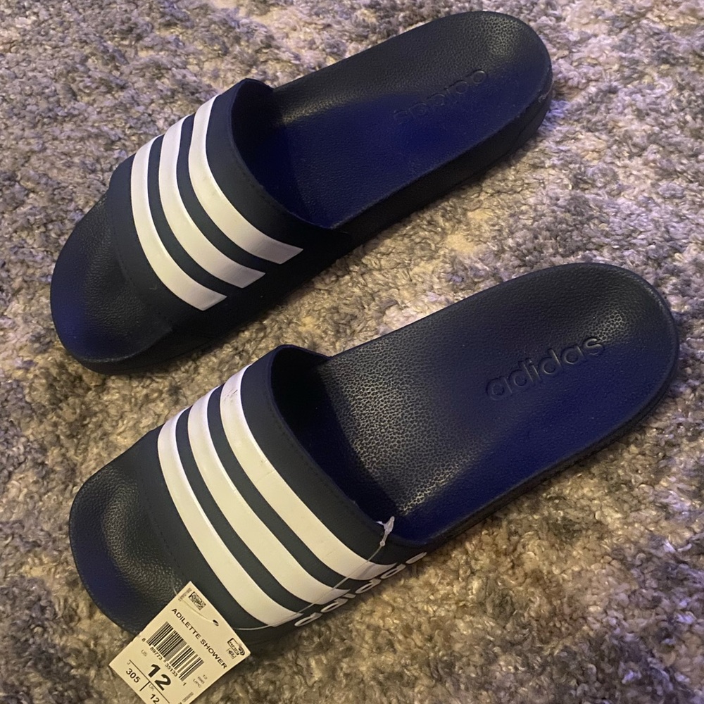 Adidas Mens brand new slides